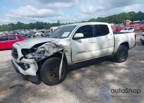 2019 Toyota Tacoma Sr5 V6 z USA, uszkodzony, nr VIN 3TMAZ5CN9KM100595